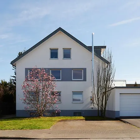 Ferienwohnung Grosszuegig & Stilvoll Parkplatz ,Ruhige Lage, 5 Personen, Langzeit Paderborn Exterior foto